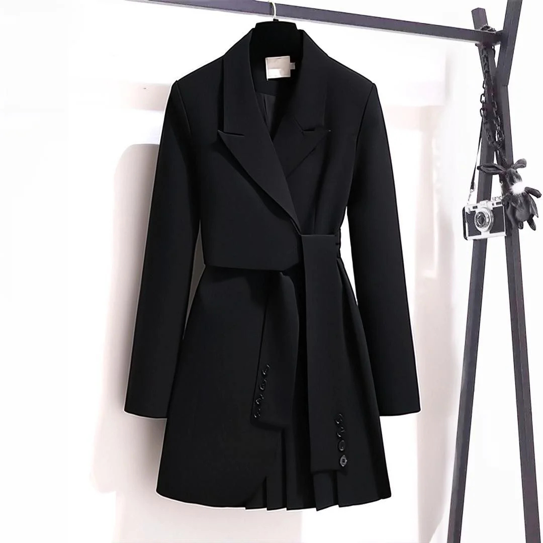 Élodianne™ – Le manteau ceinturé qui allie élégance et modernité